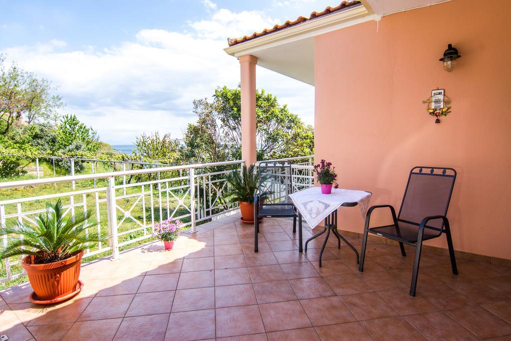 Pension Giannis Αdults Only Koinira Ngoại thất bức ảnh