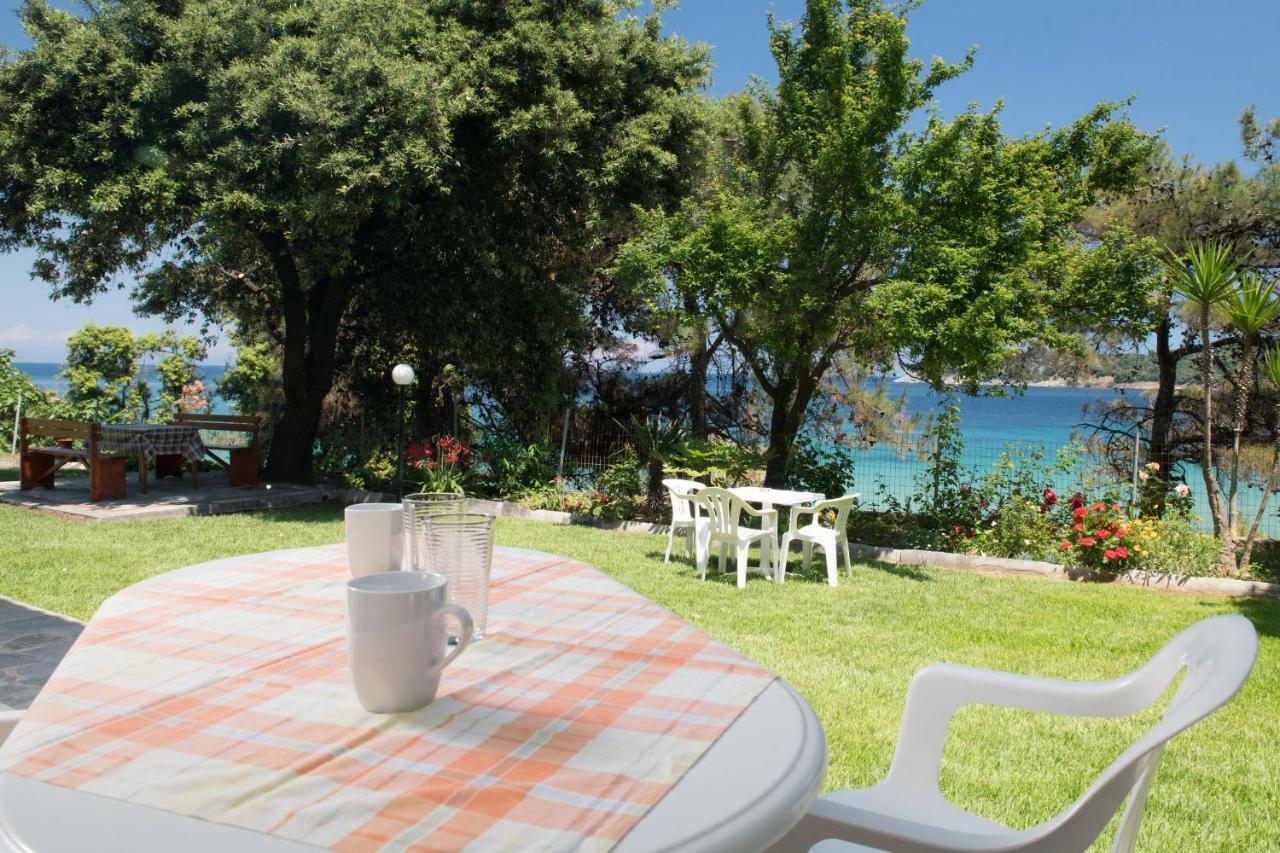 Pension Giannis Αdults Only Koinira Ngoại thất bức ảnh