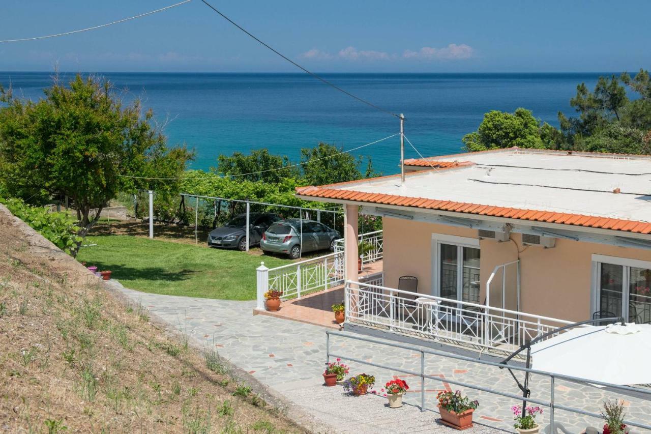 Pension Giannis Αdults Only Koinira Ngoại thất bức ảnh